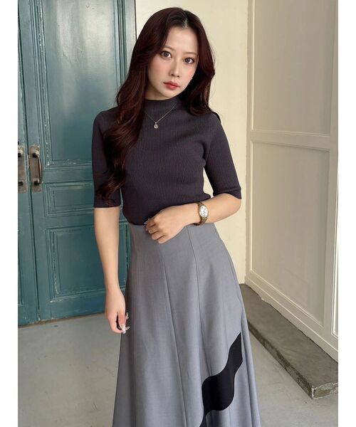 MERCURYDUO（マーキュリーデュオ）の「ハーフスリーブリブニット（ニット/セーター・レディース・オフホワイト/ブラック/チャコールグレー・FREE）」の9枚目の写真