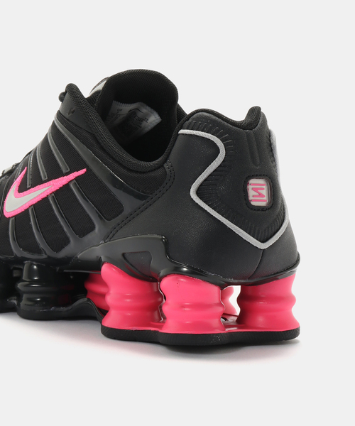 NIKE(ナイキ)の「NIKE / ナイキ W SHOX TL OFF NOIR/METALLIC SILVER-HYPER PINK(スニーカー・レディース・ブラック・24cm/23cm)」の6枚目の写真