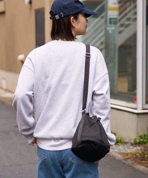 CIAOPANIC TYPY（チャオパニックティピー）の「【ユニセックス】ブルドッグ/犬刺繍ロゴ巾着バッグ（ショルダーバッグ・レディース・ブラック・ONE SIZE）」の8枚目の写真