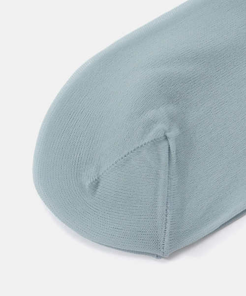 Piedi Nudi(ピエディヌーディ)の「piedi nudi/ピエディヌーディ SLOBE別注 シアーソックス 1241708(ソックス/靴下・レディース・ホワイト/サックスブルー/カーキ・FREE)」の4枚目の写真