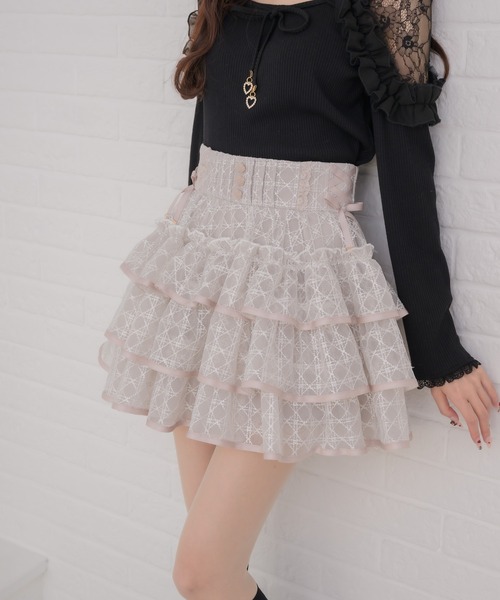 couture BY ROJITA(クチュールバイロジータ)の「シアーラッフルミニスカパン(スカート・レディース・ピンクベージュ/ブラック/ホワイト・FREE)」の5枚目の写真
