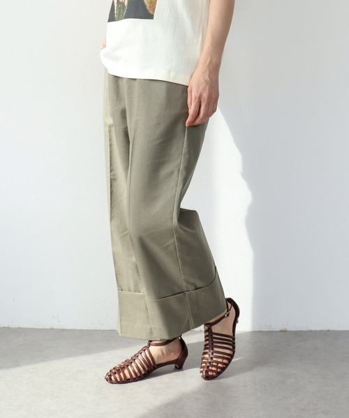 Three Four Time（ｽﾘｰﾌｫｰﾀｲﾑ）の「ロールヘムセンタープレスイージーパンツ（その他パンツ・レディース・グリーン/ネイビー・FREE）」の3枚目の写真