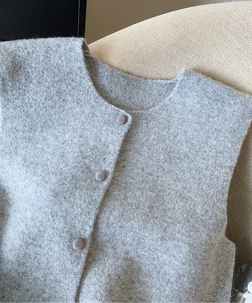LUCPY（ラクピー）の「フリルヘムベスト（ベスト・レディース・ライトブルー/レッド/ホワイト・X-LARGE/LARGE/MEDIUM/SMALL）」の8枚目の写真