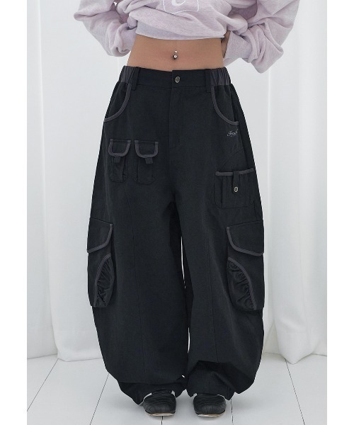 FANCY CLUB(ファンシークラブ)の「A'GEM/9 × .kom 『FANCY CLUB/ファンシークラブ』 CARGO WORK BALLOON PANTS/カーゴワークバルーンパンツ(その他パンツ・レディース・アイボリー/ブラック/ピンク・FREE)」の4枚目の写真