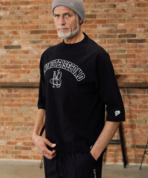 Maison code 13(メゾンコードサーティーン)の「mlt5602-1minute 1second x Maison code 13 collaboration raglan sleeve cut sew ラグランスリーブカットソー(M26S-19)(Tシャツ/カットソー・メンズ・ホワイト/ストーン/ブラック・S/M/L/XL)」の15枚目の写真