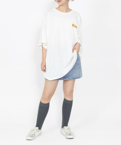 PUNYUS（プニュズ）の「トレーニーTシャツ（Tシャツ/カットソー・レディース・ホワイト/サックスブルー・1/2/3/4/5）」の5枚目の写真