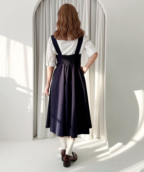 F i.n.t(フィント)の「チェーンビット使いディープVネックジャンパースカート/fint フィント(ジャンパースカート・レディース・ライトグリーン/ネイビー・FREE)」の8枚目の写真