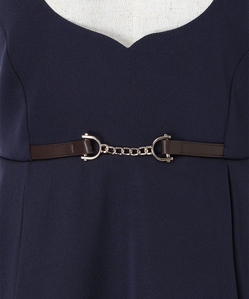 F i.n.t(フィント)の「チェーンビット使いディープVネックジャンパースカート/fint フィント(ジャンパースカート・レディース・ライトグリーン/ネイビー・FREE)」の22枚目の写真