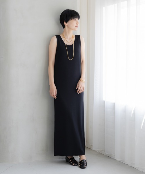 Elura(エルーラ)の「≪接触冷感≫冷感タンクニットワンピース/664890(ワンピース・レディース・ブラック/グレイッシュベージュ・SMALL/MEDIUM)」の19枚目の写真