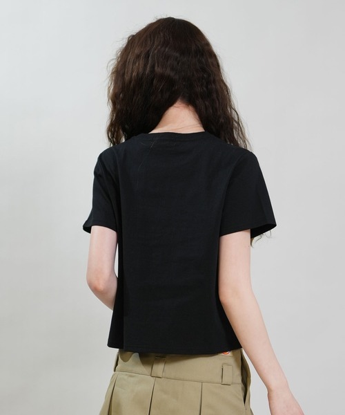 LURKING CLASS(ラーキングクラス)の「【ムラサキスポーツ限定】LURKING CLASS/ラーキングクラス 半袖 Tシャツ クロップド丈 BOX LURKER MINI S/S TEE ST26STM01W(Tシャツ/カットソー・レディース・ホワイト/ブラック・L/M)」の10枚目の写真