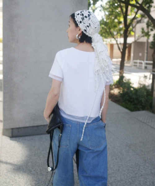Ameri（アメリ）の「FLOWER MOTIF KNIT SCARF（ストール/ショール・レディース・ブラック/アイボリー・FREE）」の9枚目の写真