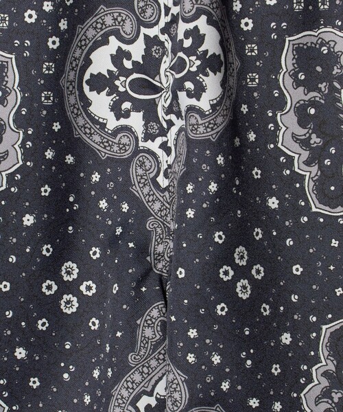 UNITED ARROWS（ユナイテッドアローズ）の「スカーフ プリント イージーパンツ ‐ウォッシャブル‐（その他パンツ・レディース・クリーム/ネイビー・38/36）」の11枚目の写真