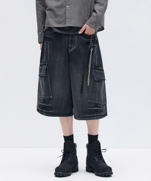 MAISON MINED(メゾンミネド)の「VESTIGE CARGO BERMUDA PANTS BLACK(その他パンツ・メンズ・その他・SMALL/MEDIUM/LARGE)」の2枚目の写真