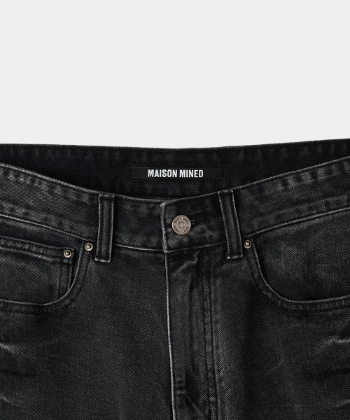 MAISON MINED(メゾンミネド)の「VESTIGE CARGO BERMUDA PANTS BLACK(その他パンツ・メンズ・その他・SMALL/MEDIUM/LARGE)」の9枚目の写真