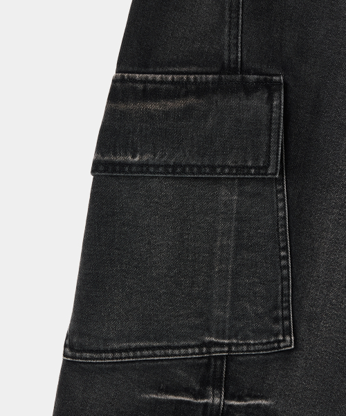 MAISON MINED(メゾンミネド)の「VESTIGE CARGO BERMUDA PANTS BLACK(その他パンツ・メンズ・その他・SMALL/MEDIUM/LARGE)」の11枚目の写真
