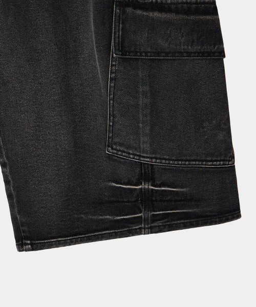 MAISON MINED(メゾンミネド)の「VESTIGE CARGO BERMUDA PANTS BLACK(その他パンツ・メンズ・その他・SMALL/MEDIUM/LARGE)」の13枚目の写真