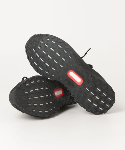adidas(アディダス)の「ウルトラブースト 5 GTX / Ultraboost 5 GTX / ランニングシューズ / アディダス adidas(スニーカー・メンズ・ブラック・24.0cm/24.5cm/25.0cm/25.5cm/26.0cm/26.5cm/28.0cm)」の2枚目の写真