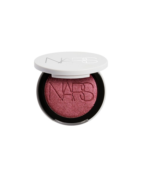 NARS（ナーズ）の「ライトリフレクティング　ルミナイジングブラッシュ（チーク・レディース・04854 JUMP/04861 PUSH IT/04856 INFERNO/04857 LOVE DEEP/04858 TRUE FAITH/04859 LUCKY LOVE/05893 SELF CONTROL・FREE）」の7枚目の写真