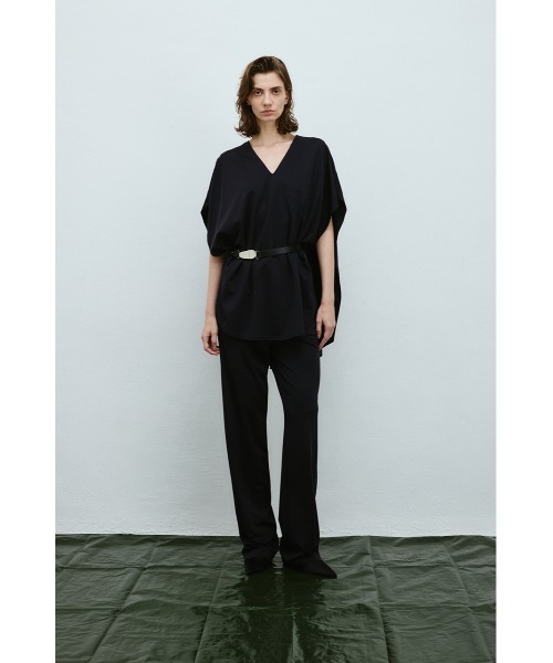 RIM.ARK（リムアーク）の「Relaxed straight PT リラックスド ストレート パンツ（スラックス・レディース・ネイビー/ホワイト/ブラック・36/38）」の11枚目の写真