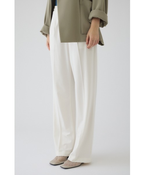 RIM.ARK（リムアーク）の「Relaxed straight PT リラックスド ストレート パンツ（スラックス・レディース・ネイビー/ホワイト/ブラック・36/38）」の6枚目の写真