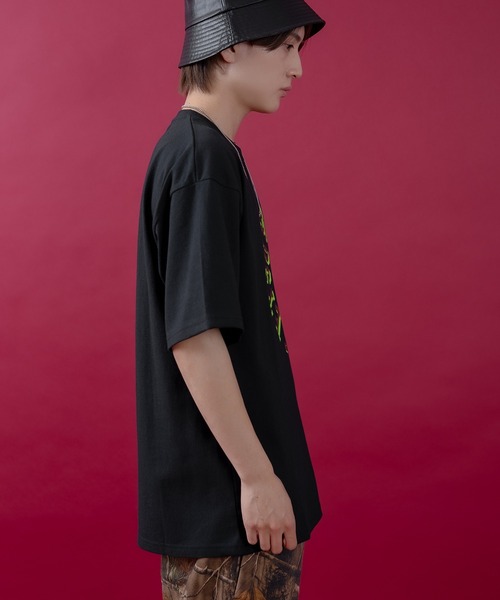 SIDEWAY STANCE(サイドウェイスタンス)の「【SIDEWAY STANCE】キウイ 半袖Tシャツ(Tシャツ/カットソー・メンズ・ブラック/ホワイト/カーキ・MEDIUM/SMALL/LARGE/X-LARGE)」の15枚目の写真