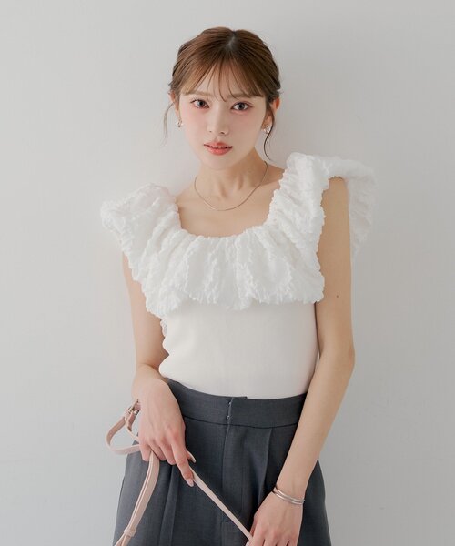 Chico（チコ）の「【SALON by Chico】ジャガードパフスリーブドッキングニット（ニット/セーター・レディース・グレー/ホワイト/ブラック・FREE）」の12枚目の写真