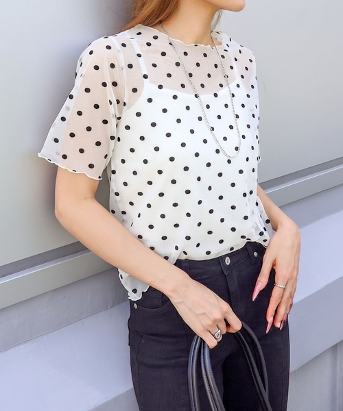 SpRay(スプレイ)の「キャミソール付フロッキードットショートスリーブトップス(Tシャツ/カットソー・レディース・ブラック/アイボリー・FREE)」の5枚目の写真