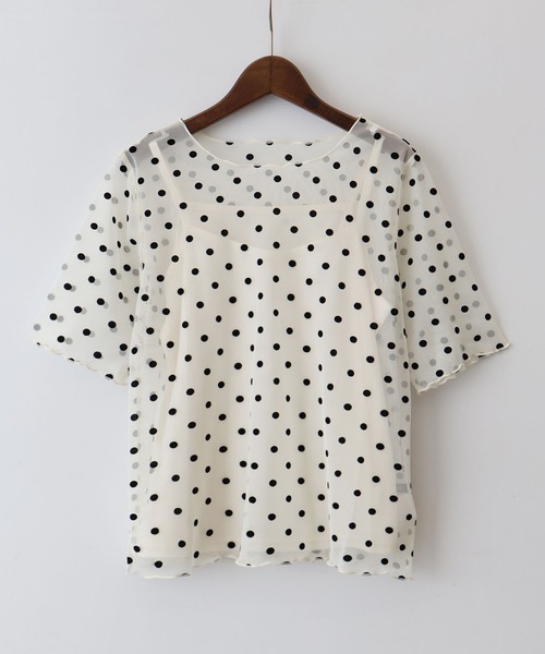 SpRay(スプレイ)の「キャミソール付フロッキードットショートスリーブトップス(Tシャツ/カットソー・レディース・ブラック/アイボリー・FREE)」の11枚目の写真