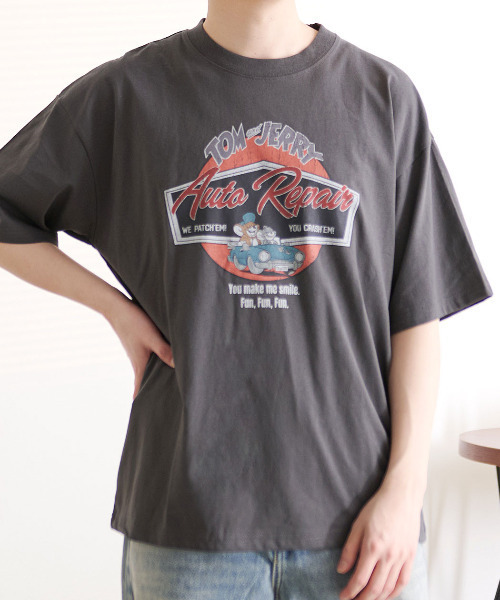 Tom&Jerry(トムアンドジェリー)の「『TOM&JERRY/トムアンドジェリー』USED LIKE TEE(Tシャツ/カットソー・レディース・スミクロ/アイボリー・L/LL/M)」の7枚目の写真