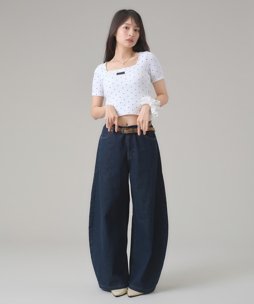apres jour mignon（アプレジュールミニョン）の「スクエアネックトップス（Tシャツ/カットソー・レディース・ボルドー/ホワイト系その他/チャコールグレー/ブラック系その他/オフホワイト・LARGE/フリー）」の6枚目の写真
