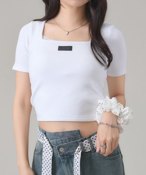 apres jour mignon（アプレジュールミニョン）の「スクエアネックトップス（Tシャツ/カットソー・レディース・ボルドー/ホワイト系その他/チャコールグレー/ブラック系その他/オフホワイト・LARGE/フリー）」の13枚目の写真