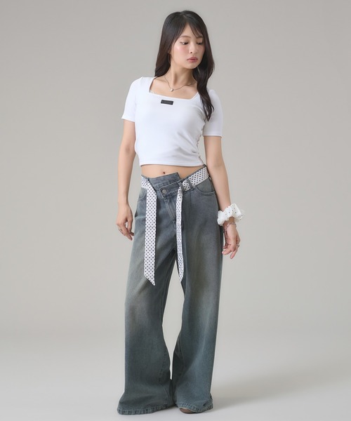 apres jour mignon（アプレジュールミニョン）の「スクエアネックトップス（Tシャツ/カットソー・レディース・ボルドー/ホワイト系その他/チャコールグレー/ブラック系その他/オフホワイト・LARGE/フリー）」の16枚目の写真