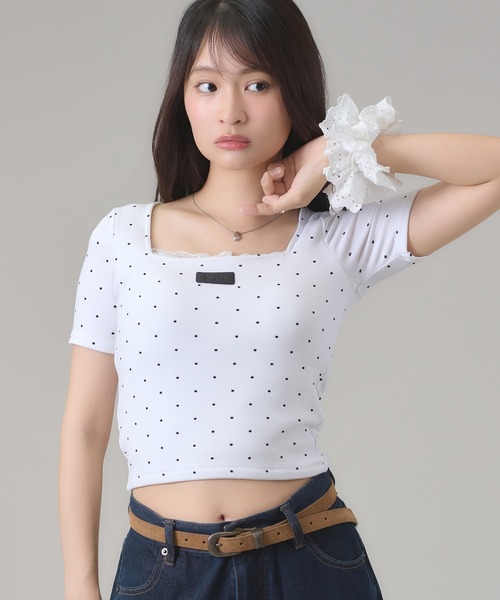 apres jour mignon（アプレジュールミニョン）の「スクエアネックトップス（Tシャツ/カットソー・レディース・ボルドー/ホワイト系その他/チャコールグレー/ブラック系その他/オフホワイト・LARGE/フリー）」の18枚目の写真