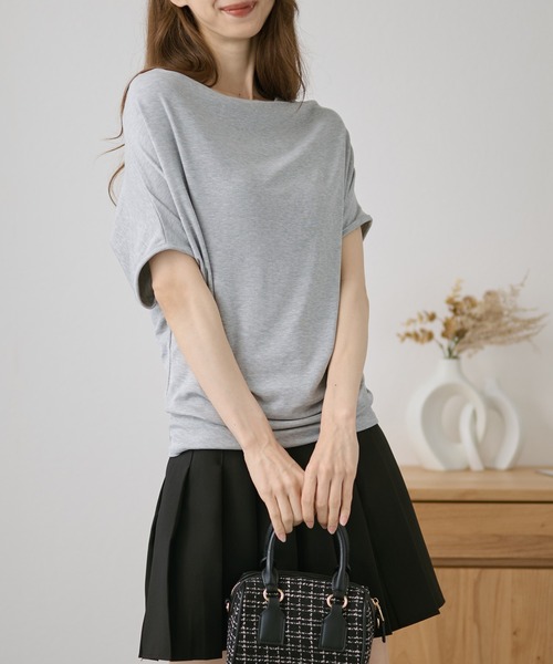 DAYRA(デイラ)の「2WAY オフショル ドレープ 半袖 トップス(Tシャツ/カットソー・レディース・ブラウン/ライトブルー/ブラック/グレー/ピンク/ホワイト・FREE)」の17枚目の写真