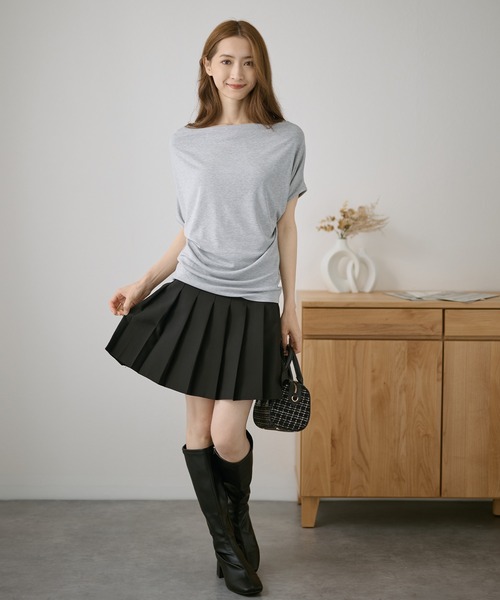 DAYRA(デイラ)の「2WAY オフショル ドレープ 半袖 トップス(Tシャツ/カットソー・レディース・ブラウン/ライトブルー/ブラック/グレー/ピンク/ホワイト・FREE)」の21枚目の写真