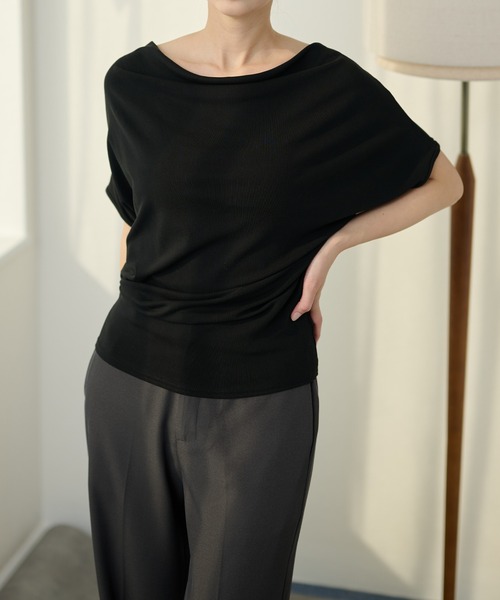 DAYRA(デイラ)の「2WAY オフショル ドレープ 半袖 トップス(Tシャツ/カットソー・レディース・ブラウン/ライトブルー/ブラック/グレー/ピンク/ホワイト・FREE)」の7枚目の写真