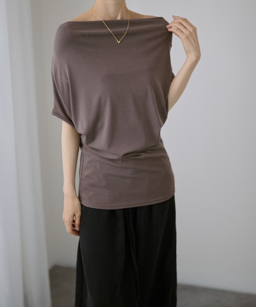 DAYRA(デイラ)の「2WAY オフショル ドレープ 半袖 トップス(Tシャツ/カットソー・レディース・ブラウン/ライトブルー/ブラック/グレー/ピンク/ホワイト・FREE)」の16枚目の写真