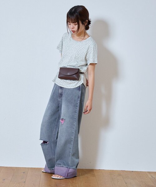 CIAOPANIC TYPY（チャオパニックティピー）の「【UNISEX】ライトオンスカラーロールアップダメージデニム（デニムパンツ・レディース・ブルー/ピンク/オレンジ/イエロー・LARGE/MEDIUM）」の22枚目の写真