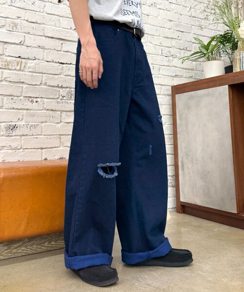 CIAOPANIC TYPY（チャオパニックティピー）の「【UNISEX】ライトオンスカラーロールアップダメージデニム（デニムパンツ・レディース・ブルー/ピンク/オレンジ/イエロー・LARGE/MEDIUM）」の12枚目の写真