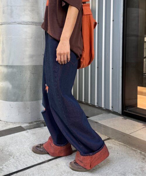 CIAOPANIC TYPY（チャオパニックティピー）の「【UNISEX】ライトオンスカラーロールアップダメージデニム（デニムパンツ・レディース・ブルー/ピンク/オレンジ/イエロー・LARGE/MEDIUM）」の17枚目の写真