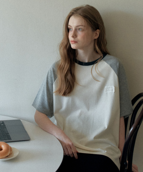 YUPPE(ヨッペ)の「カラーラグランTシャツ_グレー(Tシャツ/カットソー・レディース・その他・ONE)」の2枚目の写真