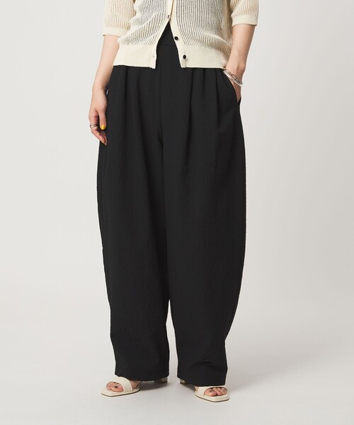 green label relaxing(グリーンレーベルリラクシング)の「【WEB限定】<at ease>カラミ カーブ パンツ(その他パンツ・レディース・ケリーグリーン/ブラック/ロイヤルブルー・SHORT/38/36/TALL)」の5枚目の写真