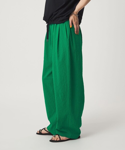 green label relaxing(グリーンレーベルリラクシング)の「【WEB限定】<at ease>カラミ カーブ パンツ(その他パンツ・レディース・ケリーグリーン/ブラック/ロイヤルブルー・SHORT/38/36/TALL)」の9枚目の写真