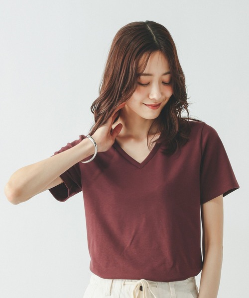 GLOBAL WORK(グローバルワーク)の「Fffit エフィット/汗染み軽減Vネック/665855(Tシャツ/カットソー・レディース・ボルドー/ブラック/ホワイト系その他2/モカ・LARGE/MEDIUM/X-LARGE/SMALL)」の4枚目の写真