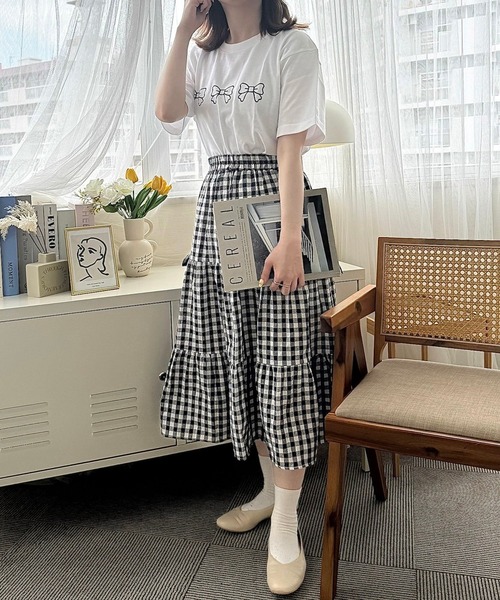 tunee(チュニー)の「3連リボンデザインプリント半袖Tシャツ(hsyd)(Tシャツ/カットソー・レディース・ホワイト系その他/ホワイト・MEDIUM/LARGE)」の9枚目の写真