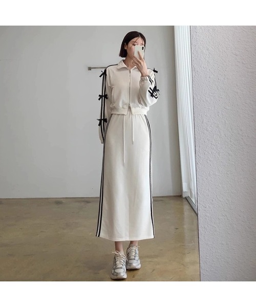 Bling Leads（ブリングリーズ）の「【Bls】 【ZL】【Bling Leads】サイドライン×リボン ロングセットアップ（セットアップ・レディース・ホワイト/ブラック・FREE）」の8枚目の写真