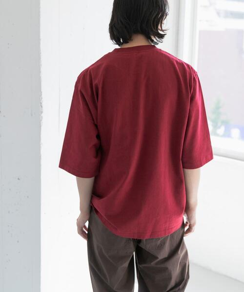 FORK&SPOON(フォークアンドスプーン)の「FORK&SPOON ナンバリングプリントTシャツ(Tシャツ/カットソー・メンズ・ブルー/レッド・4/5)」の17枚目の写真