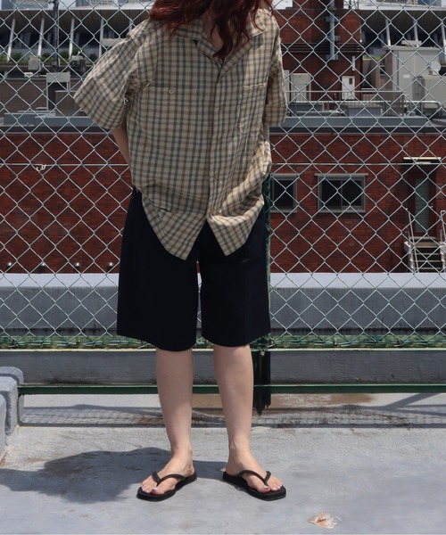 UNIVERSAL OVERALL（ユニバーサルオーバーオール）の「OPEN COLLAR CHECK ST/オープンカラーシャツ/チェックシャツ（シャツ/ブラウス・メンズ・ベージュ系その他7/ホワイト×ブルー・S/M/L）」の2枚目の写真