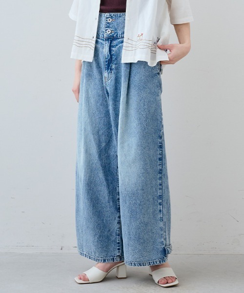 MEDE19F(メデジュウキュウ)の「MEDE19F レスウォーターの麻混タックワイドデニムパンツ(デニムパンツ・レディース・ブルー・LL/L)」の1枚目の写真