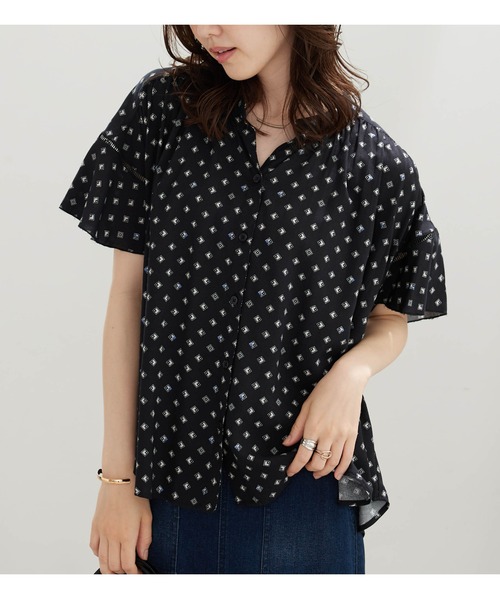 BELLUNA PLUS(ベルーナ)の「レーヨン素材はしごレース使いブラウス(シャツ/ブラウス・レディース・セージグリーン/アイボリー系/ネイビー系・MEDIUM/X-LARGE/LARGE)」の21枚目の写真